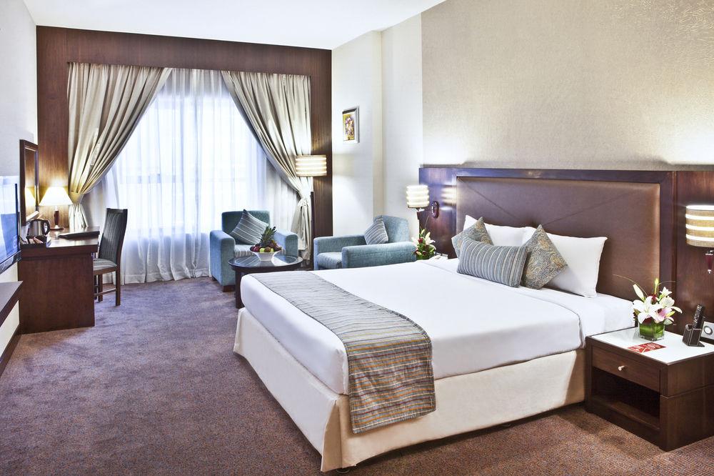 Ramada By Wyndham Dubai Deira Hotell Eksteriør bilde